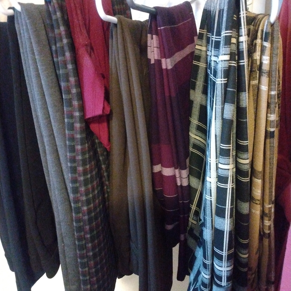 Clothes - Picture 2 of 16